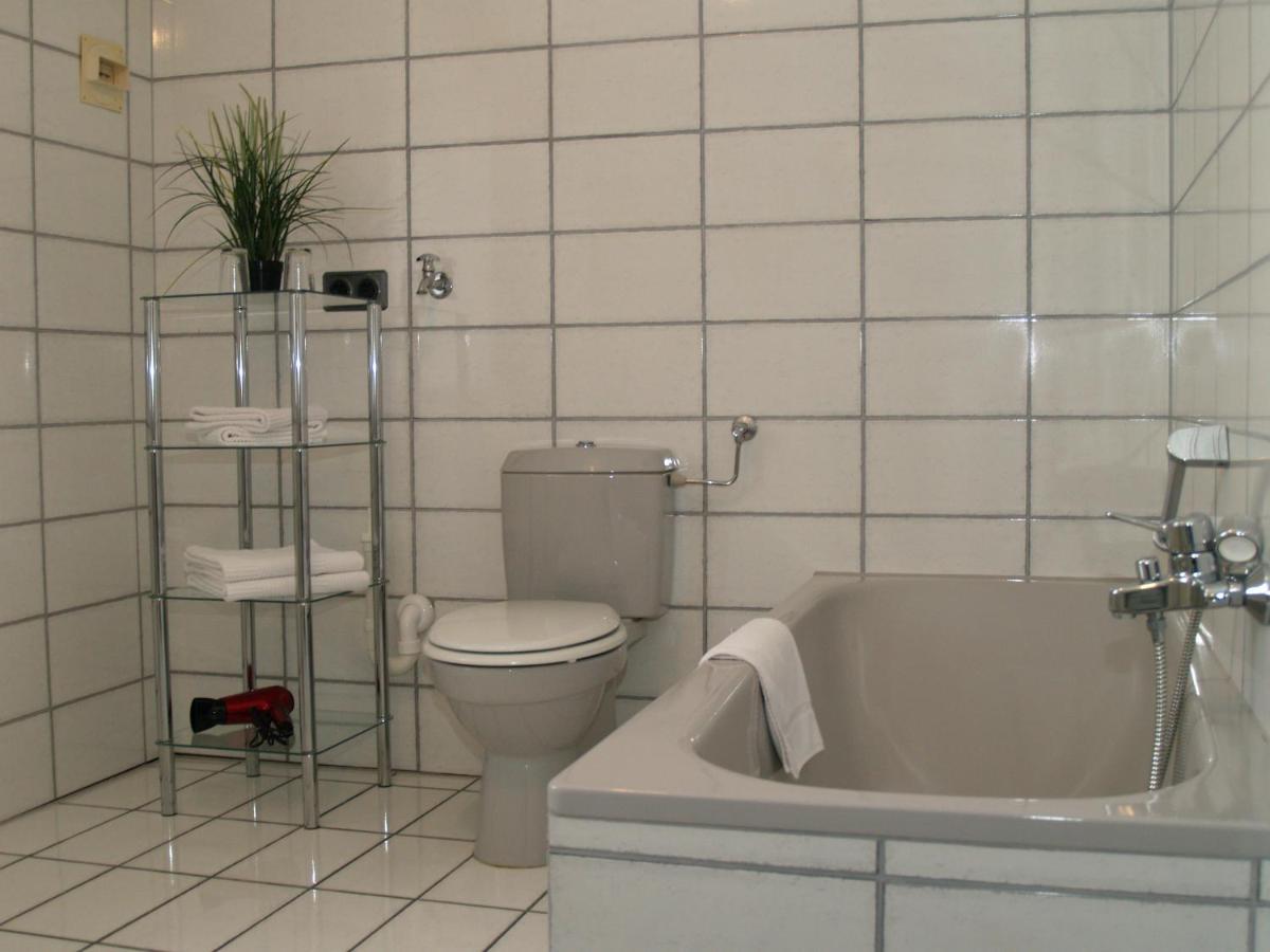 Ferienwohnung Roeben Simmerath Zimmer foto